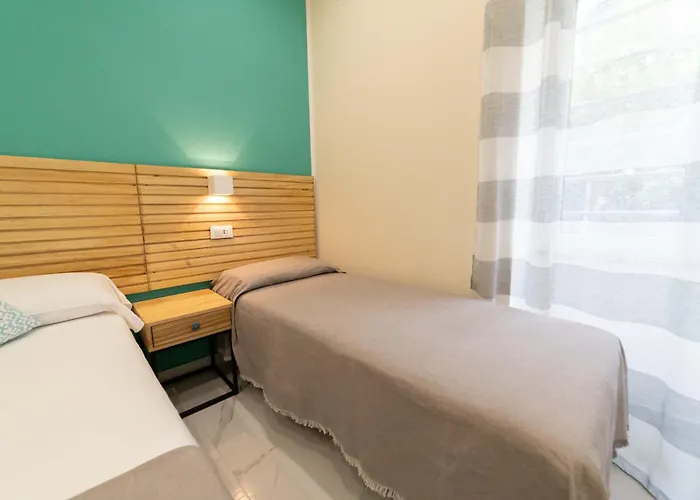 Mandra Bed & Breakfast 4*